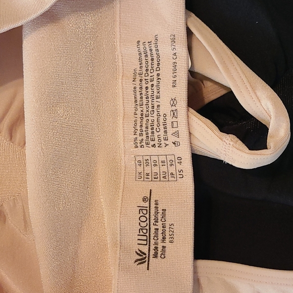 Bras New size 40 removable pads - Picture 5 of 5